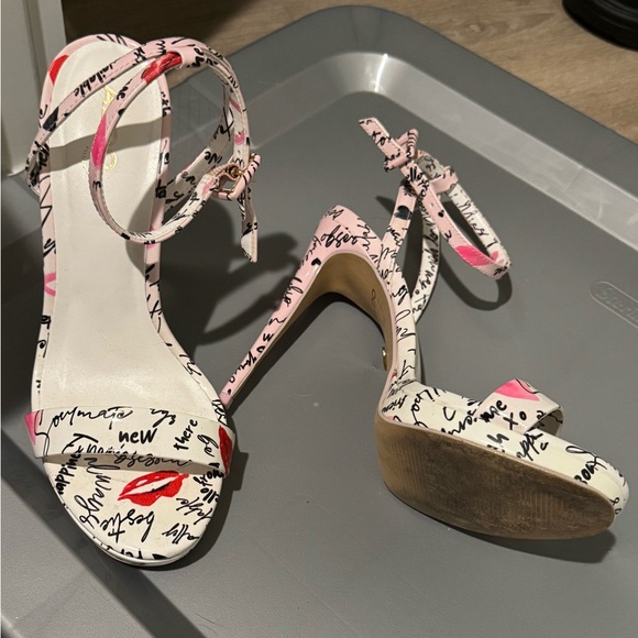 Aldo Pink Script Pattern Heels - Picture 2 of 5